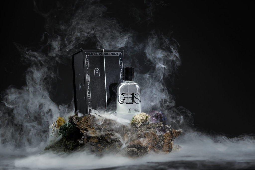 Geschein Parfum Packaging Produktdesign und Produktfotografie von Fotograf Clemens Schneider
